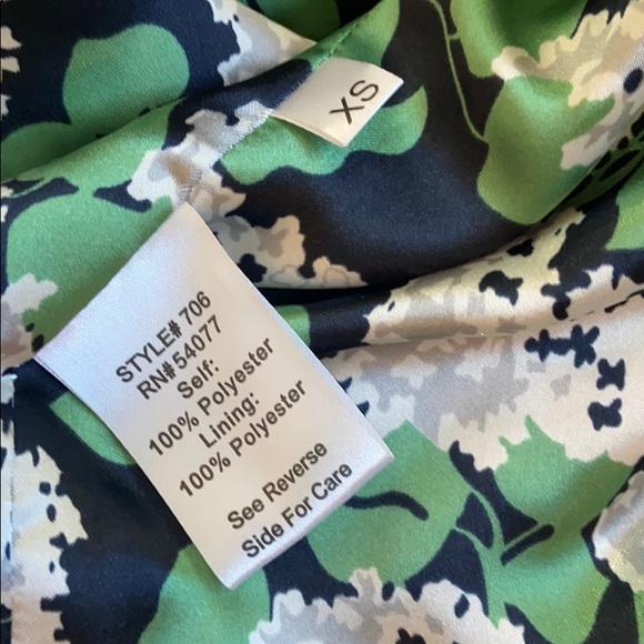 CAbi Ivory Alpine Shrug - Picture 7 of 10